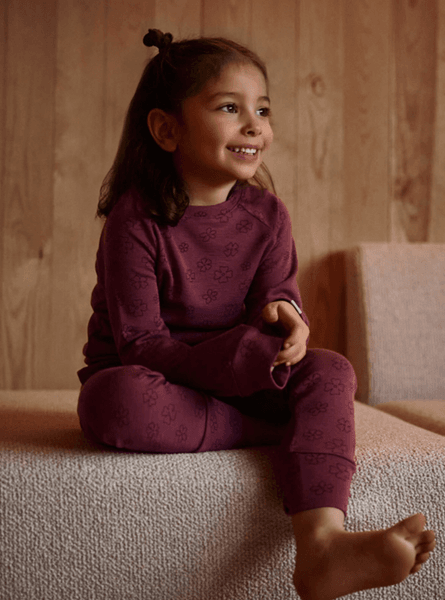 Gullkorn design, Idde ullsett varm rosa
