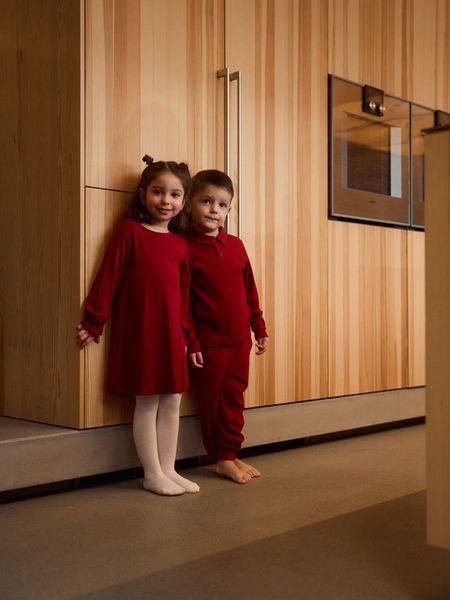 Gullkorn design, Eno bukse r&oslash;d bukse